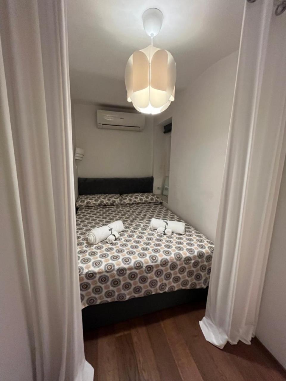 Minimal Centro * Rom